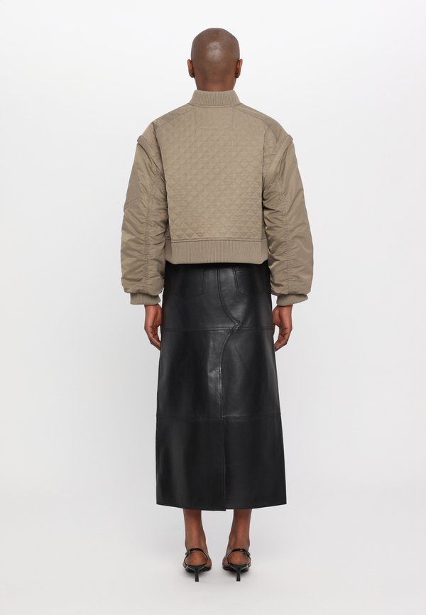 KEZIA JACKET - Bomber Jacket - army taupe3