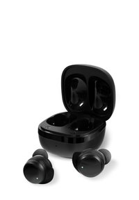 Auricolari wireless neri con finitura opaca, accompagnati da una custodia di ricarica lucida. La custodia ha due scomparti per gli auricolari.