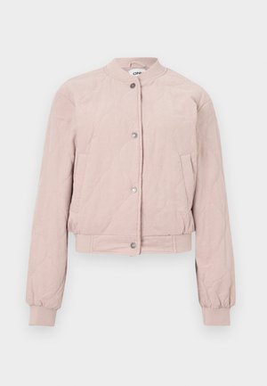 Veste aviateur matelassée rose avec col rond, fermeture à boutons-pression et poches latérales ; dotée de poignets et d'un ourlet côtelés.
