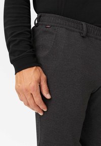 BRAX STYLE THORE - Trousers - pepita anthra