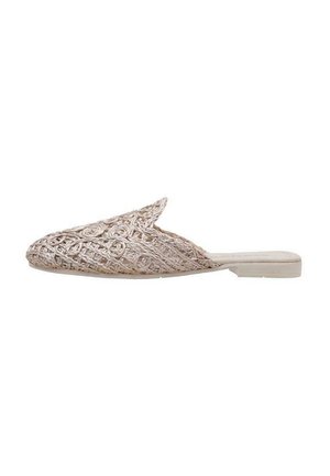 Sandra Fontán Sandalias planas - beige