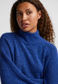 YAS YASBALIS FUNNEL DRESS - Jumper dress - surf the web