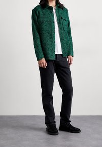 J.LINDEBERG Lehká bunda - green