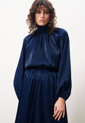 NIKA - Blouse - bleu marine