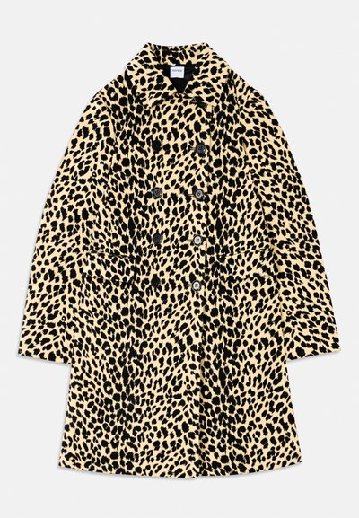 Leopard print double-breasted coat in beige and black, featuring a collared neck, six buttons, and a relaxed fit. Soft texture.