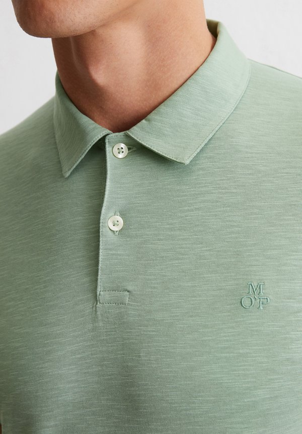 SHORT SLEEVE - Polo shirt - luscious moss3