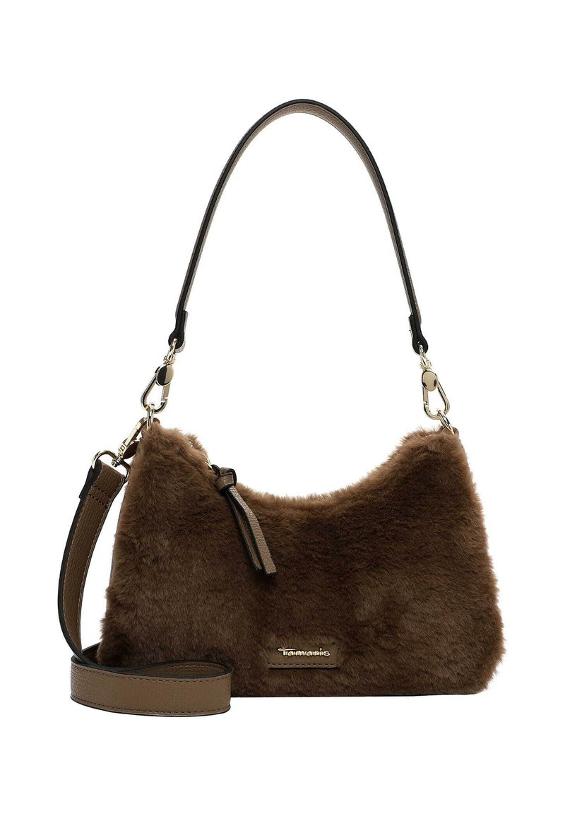 Brun faux fur håndtaske med en buet form, der har en aftagelig læderrem, guldfarvet hardware og et lille logo-detalje.