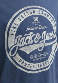 Jack & Jones O-NECK - T-shirts med print - ensign blue