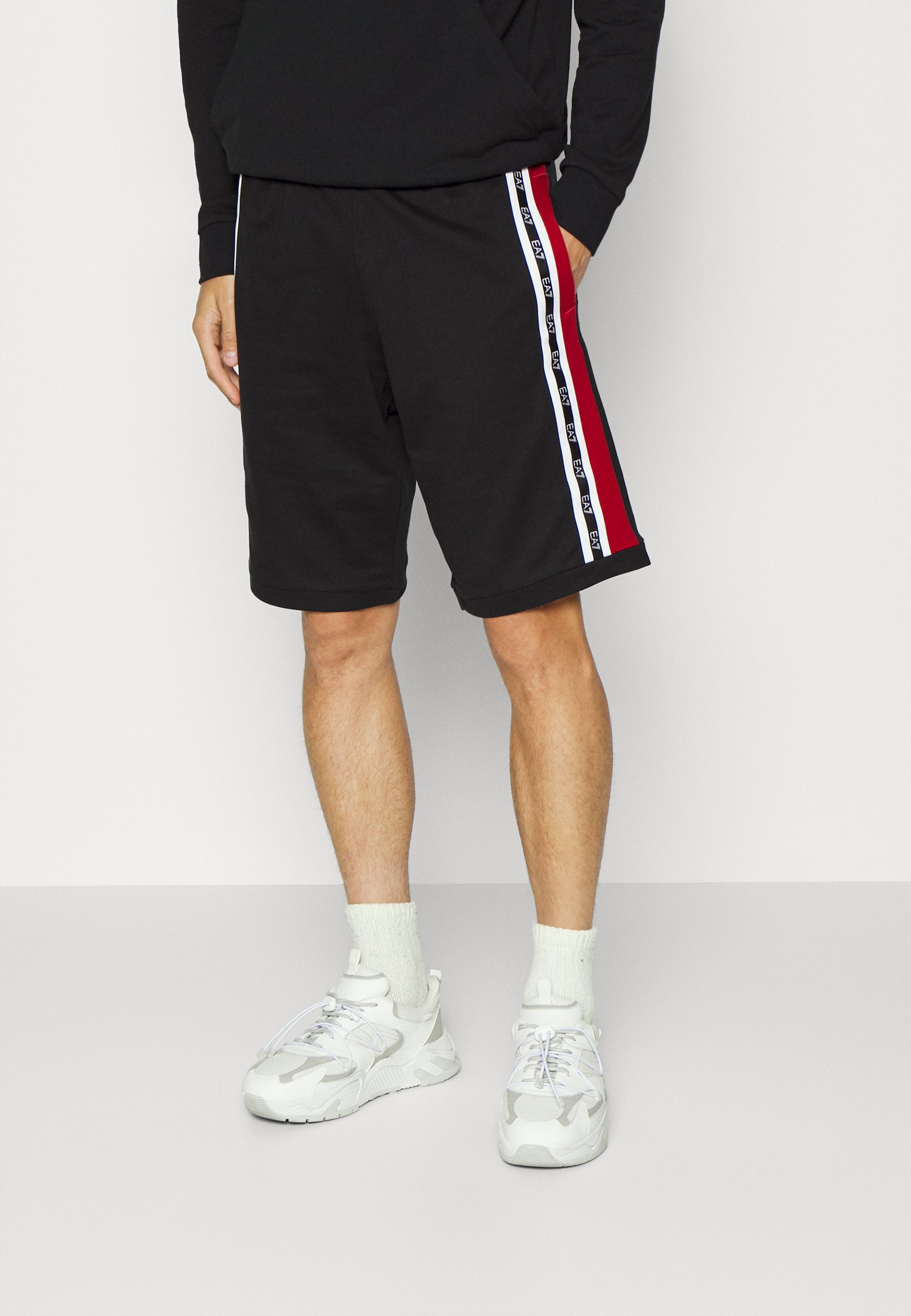 EA7 Emporio Armani Shorts - black/red/nero - Zalando.it