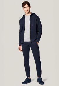 PRÓCHNIK SET granatowy