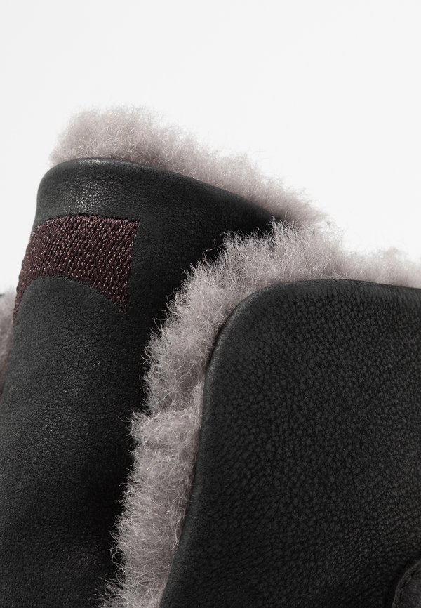 PEU CAMI - Lace-up ankle boots2