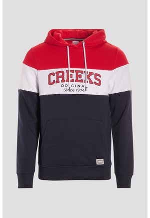 Sweatshirt à capuche présentant des panneaux rouges, blancs et marins. Comprend une poche kangourou, des cordons de serrage et le logo "CREEKS ORIGINAL Since 1974".