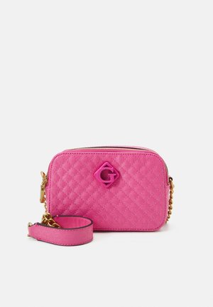 Cross body bag - coral