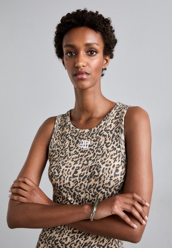 PANNA - Jersey dress - camel3