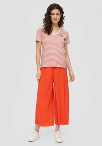 s.Oliver - T-shirt z nadrukiem