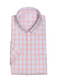 Camicia piegata a scacchi blu e rosa realizzata in tessuto leggero, con colletto button-down e due bottoni visibili sul davanti.