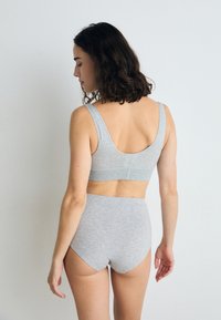 Lindex SALLY SEAMLESS BRIEF HIGH 3 PACK - Onderbroeken - light grey