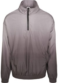 Quarter-zip trøje i en gradient grå stof, med høj krave, elastisk nederste kant og manchetter, glat tekstur og minimalistisk design.