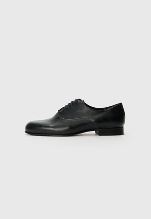 Filippa K DERBY - Zapatos de vestir con cordones - black