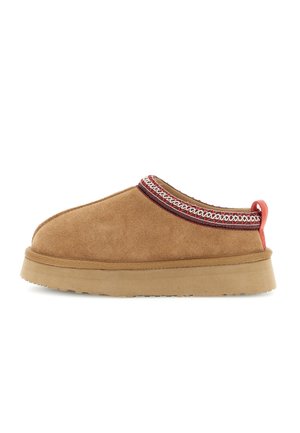 Pantofole - camel