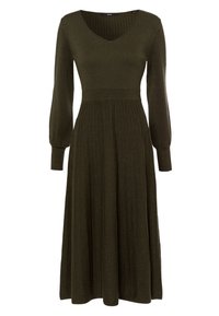 Robe en tricot côtelé vert olive, avec un col en V, des manches longues et une taille cintrée, descendant en une jupe plissée.