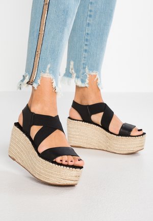 Vidorreta Sandały na obcasie