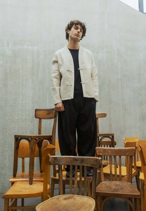 FRILIVIN, VESTE MATELASSÉE À MANCHES LONGUES - Veste mi-saison - beige