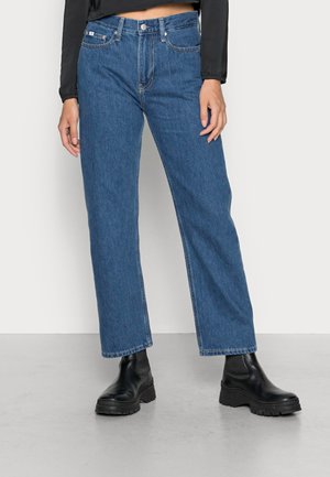 HIGH RISE ANKLE - Calças de ganga de perna direita - denim medium