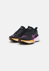 Nike Performance ZOOMX INVINCIBLE FK 3 - Apavi skriešanai pa asfaltu - black/hyper violet/laser orange/coconut milk/anthracite/metallic black