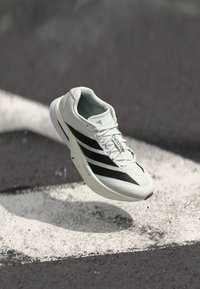 ADIZERO BOSTON 13 - Road running shoes - white/core black/dash grey