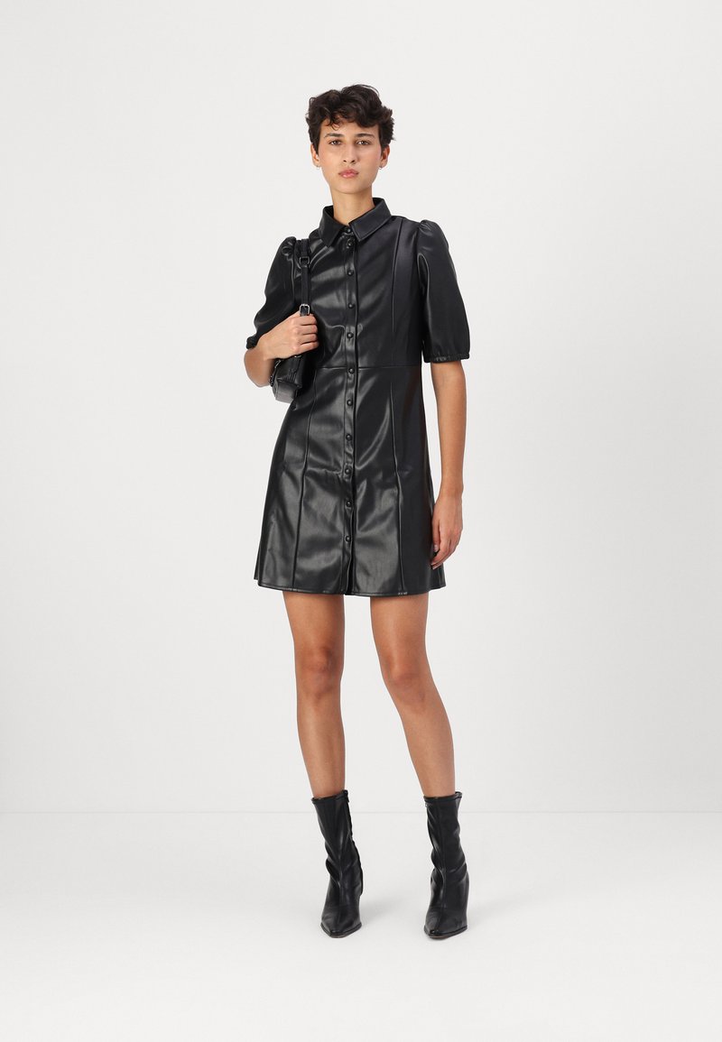 Vero Moda VMSIGGI SHIRT SHORT DRESS - Shirt dress - black - Zalando