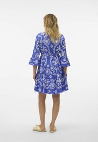 Vero Moda ZERA  - Dnevna haljina - dazzling blue