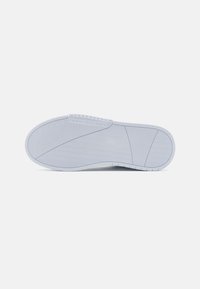 Tommy Hilfiger SUPERCUP STRIPES TUMBLED  - Sneakers basse - white