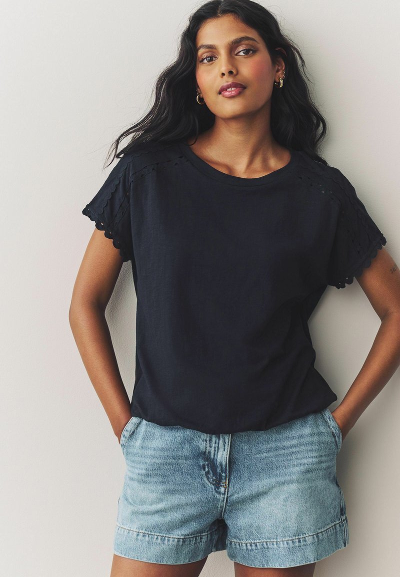 Next - REGULAR FIT - SHORT SLEEVE   - Print T-shirt - navy, Enlarge