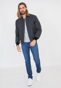 Bombers TRACK - Kurtka Bomber