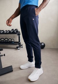 Champion - ICON ELASTIC CUFF PANTS - Trainingsbroek - navy Miniatuurafbeelding 1