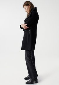 Salsa Jeans GRACE SCHUTZHÜTTEN SLIM - Cappotto corto - Black