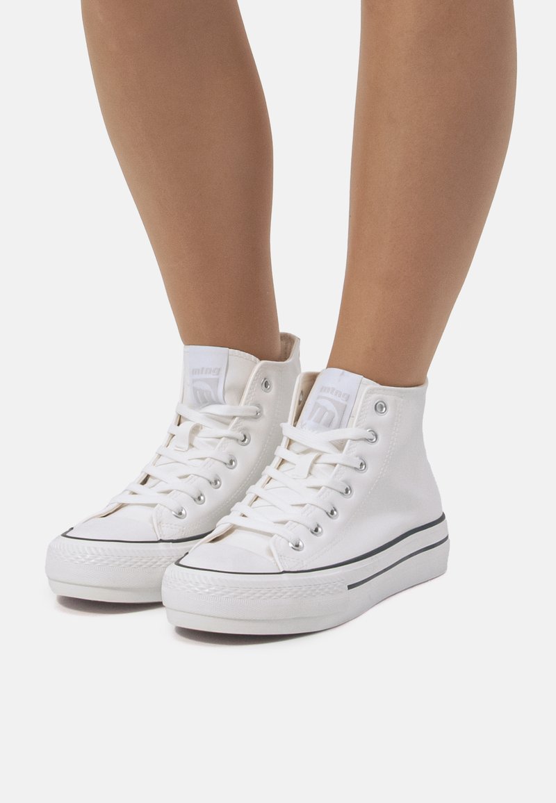 mtng Zapatillas altas - blanco mate