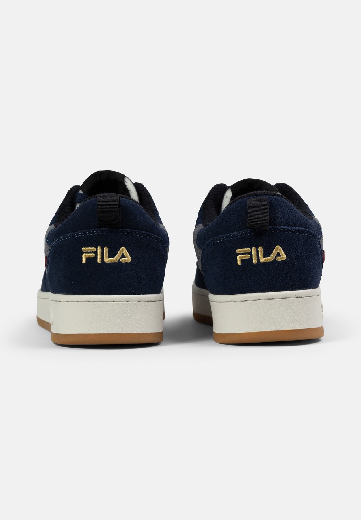 FOOTWEAR RISER