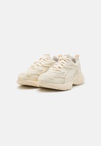 Puma Matalavartiset tennarit - beige