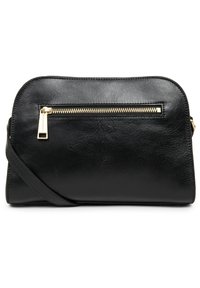 Borsa a tracolla in pelle nera con superficie liscia, forma arrotondata e tasca frontale con zip accentuata da hardware dorato.