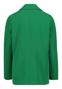 Chaqueta entallada verde de manga larga mostrada desde atrás con cuello y detalles de costura en el centro de la espalda.