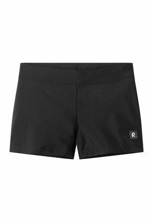 Schwarze enganliegende Badeshorts mit einem kleinen rechteckigen Logoaufnäher am unteren rechten Bein.
