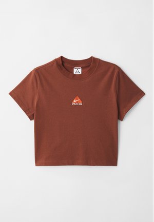 Nike ACG BABY LUNGS - Basic T-shirt - cinnamon/picante red/summit white