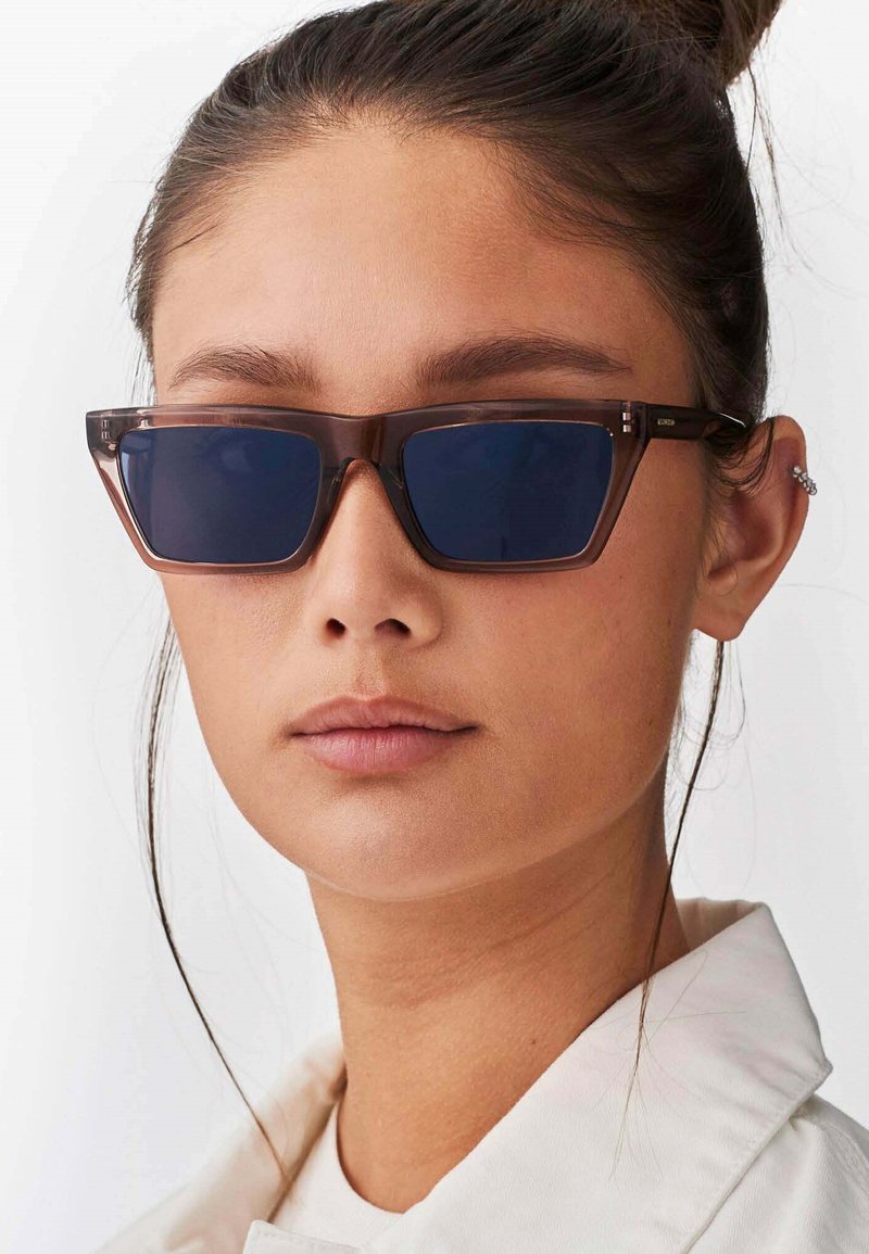 Messy Weekend COREY RETRO DESIGN Sunglasses smoke blue/blue Zalando.de
