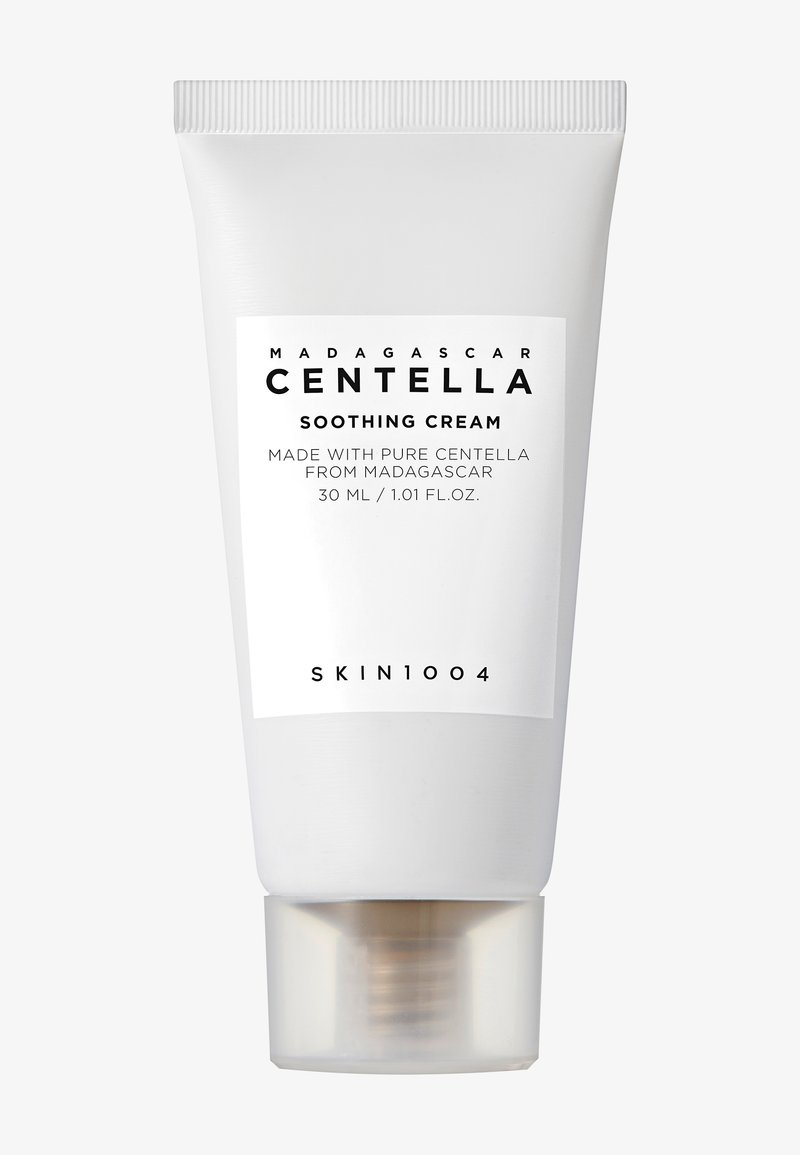 Tube de Skin1004 Madagascar Centella Soothing Cream, emballage blanc, 30 ml, avec texte noir et bouchon à vis transparent.