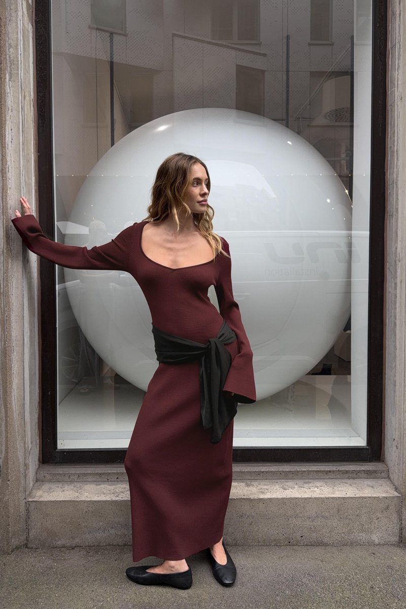 na kd long sleeve knitted dress Knitted Ribbed Maxi Dress - Christmas Dresses - Brown