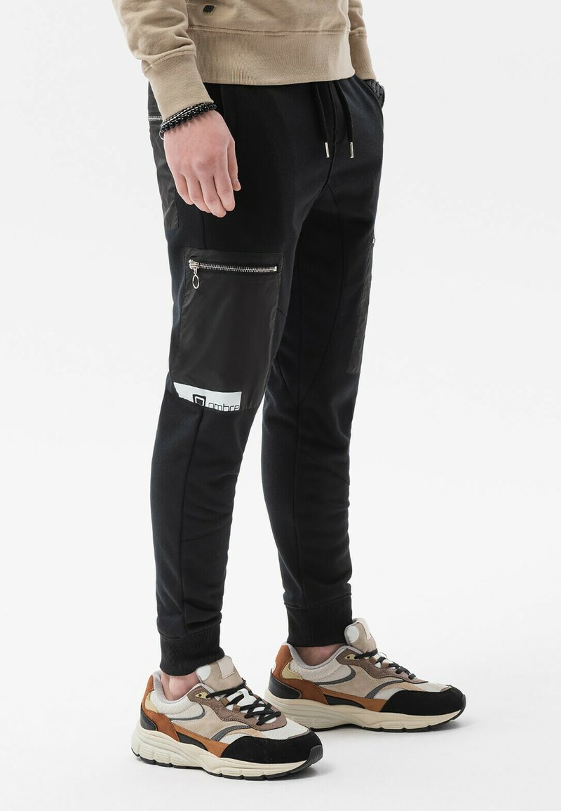 Herren Trainingsanzüge | Ombre Jogginghose black/schwarz - TJ82246 Herren Trainingsanzüge | Ombre Jogginghose black/schwarz - TJ82246