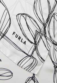 Furla TORTONA CARRE - Tørklæde / Halstørklæder - marshmallow