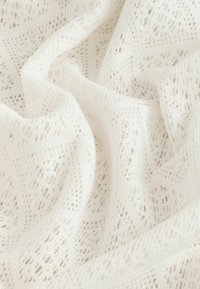 Thumbnail Image 3